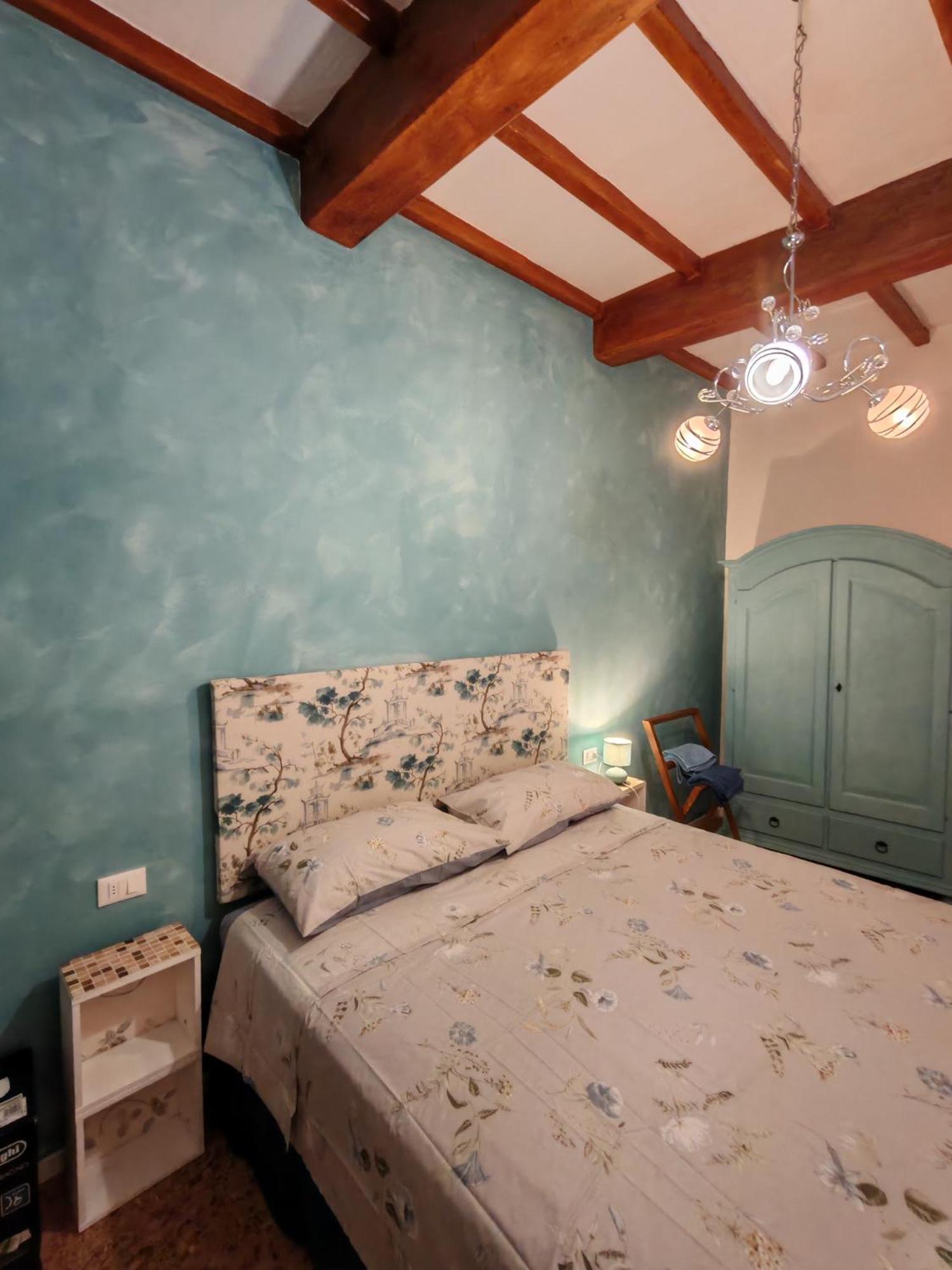 Апартаменты Carducci Flat - In Centro Storico Пистойя Экстерьер фото